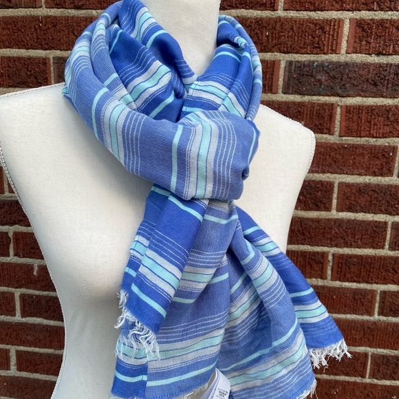 Gap Women Striped Blue Scarf Wrap Shawl  Fringe Ladies Neck Stole 71”x 25” - Picture 4 of 10